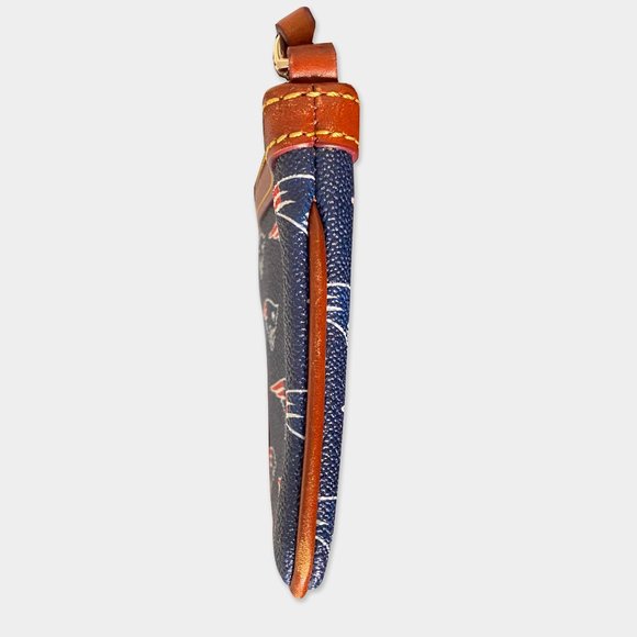 New England Patriots Wristlet - Picture 7 of 7